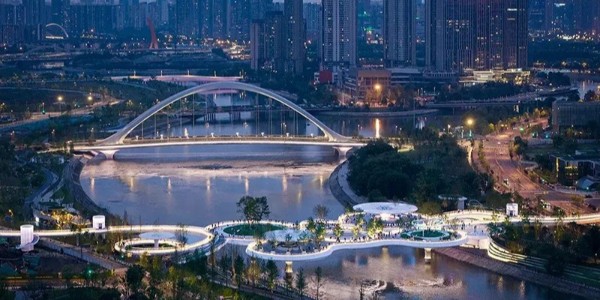成都漂浮公園，一座橋，九種風(fēng)景